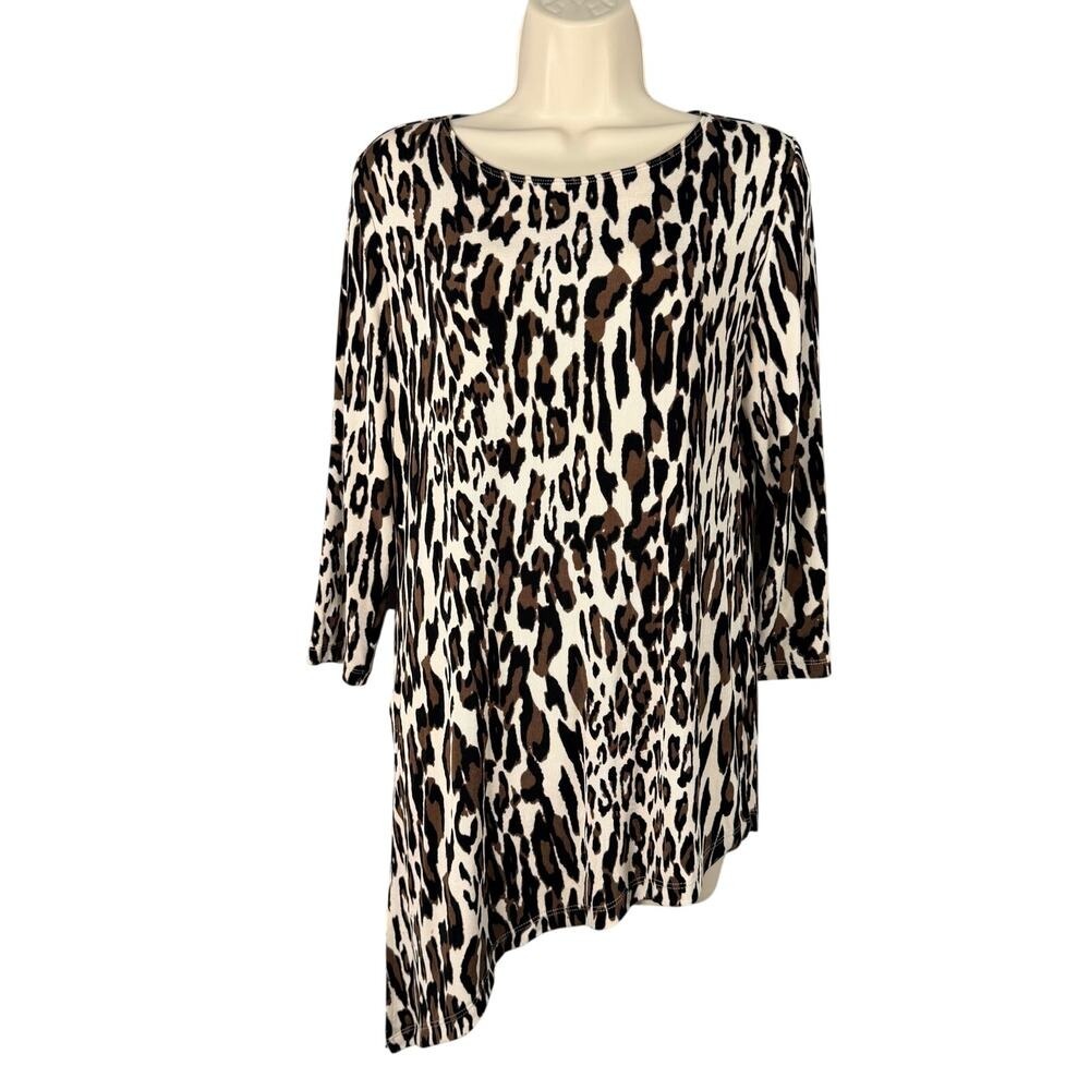 Travelers by Chicos Top Women 0 / US Small Leopard Animal Print Asymmetric Tunic